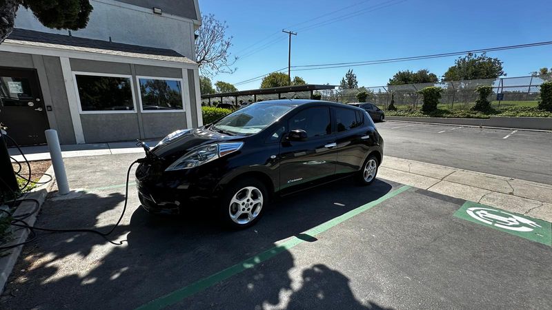 Nissan Leaf • 2012 • 76,412 mi 4