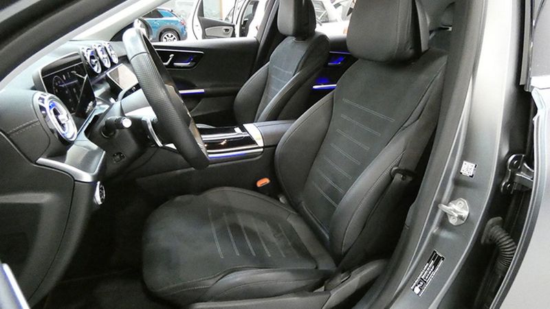 Mercedes-Benz C-Class • 2023 • 19,089 km 9