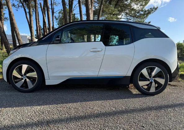BMW i3 • 2021 • 43,500 km 1