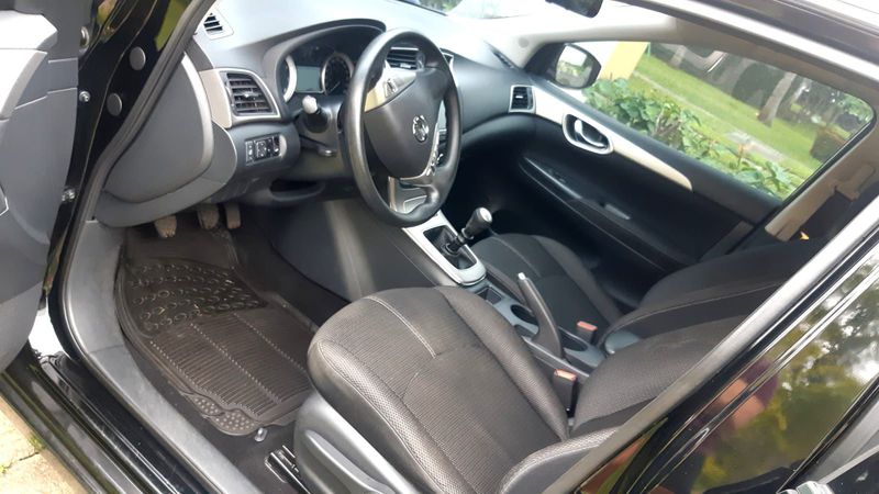 Nissan Sentra • 2016 • 71,000 km 6