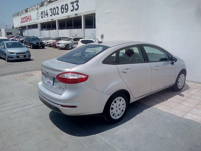 Ford Fiesta • 2017 • 48,000 km 12