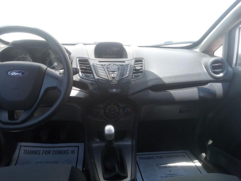 Ford Fiesta • 2017 • 48,000 km 8