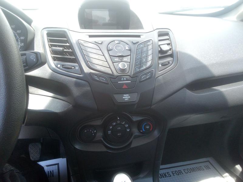 Ford Fiesta • 2017 • 48,000 km 13