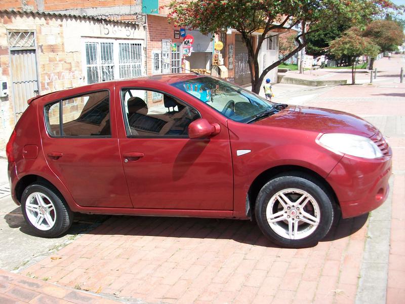 Renault Sandero • 2012 • 120,400 km 11