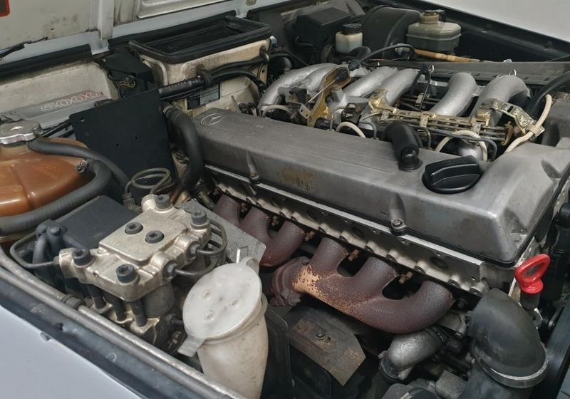 Mercedes-Benz G-Class • 1993 • 368,000 km 8