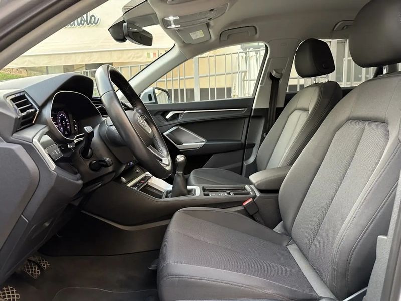 Audi Q3 • 2020 • 87,600 km 3