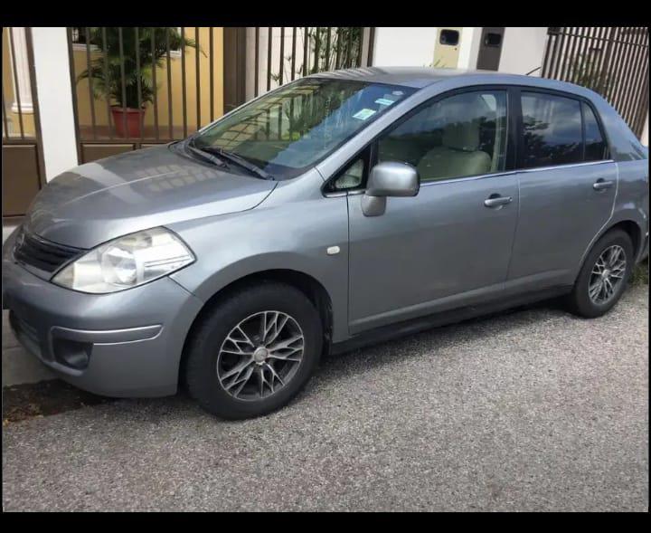 Nissan Tiida • 2011 • 187,000 km 2