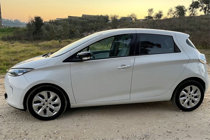 Renault Zoé • 2013 • 93,000 km 4