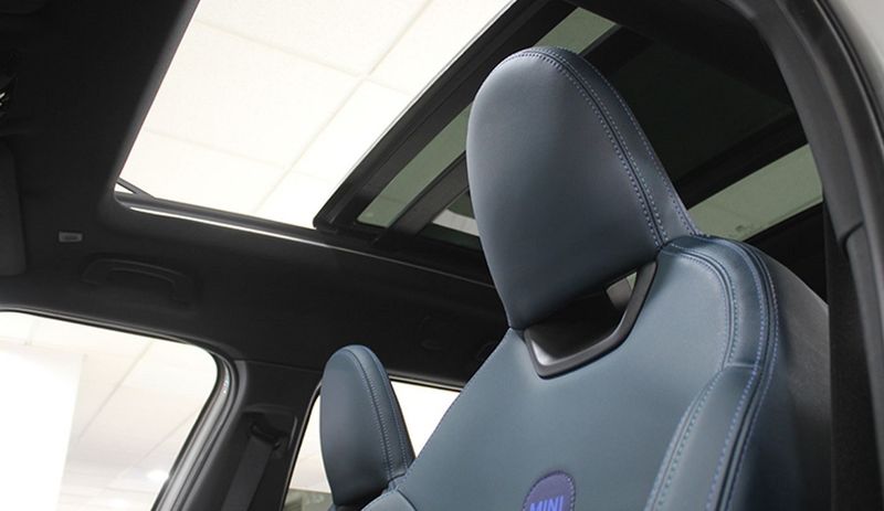 MINI Countryman • 2024 • 24,892 km 6