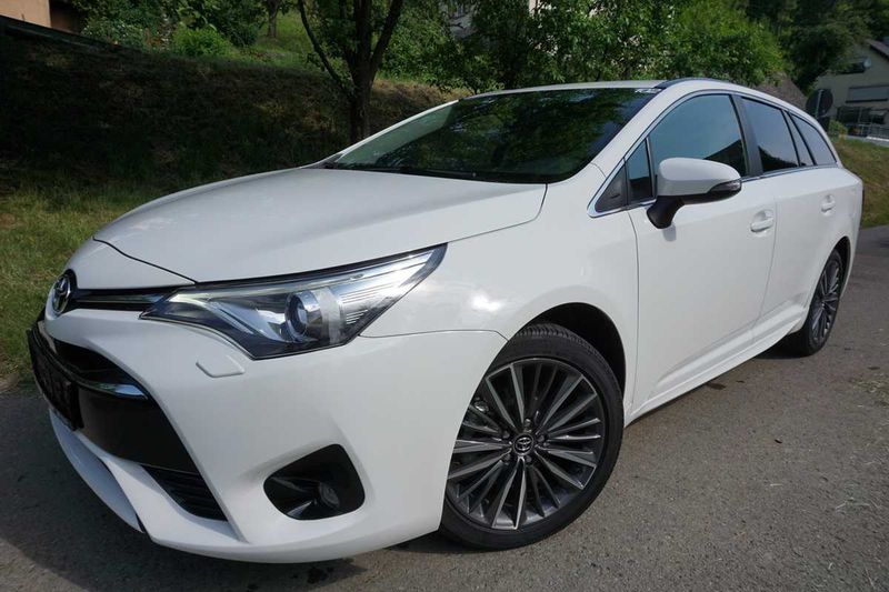 Toyota Avensis • 2018 • 92,500 km 7