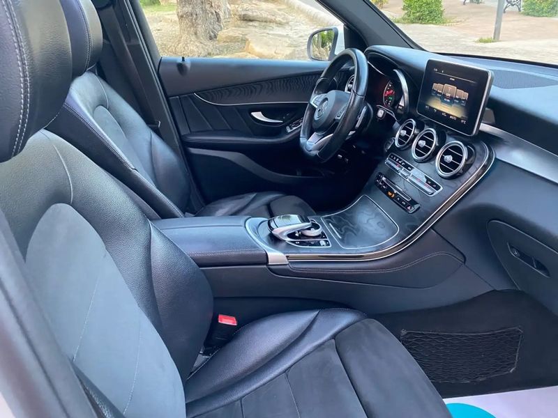 Mercedes-Benz GLC • 2018 • 119,000 km 3
