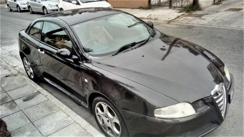 Alfa Romeo GT • 2006 • 88,000 km 3