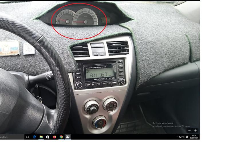 Toyota Yaris • 2008 • 207,000 km 5