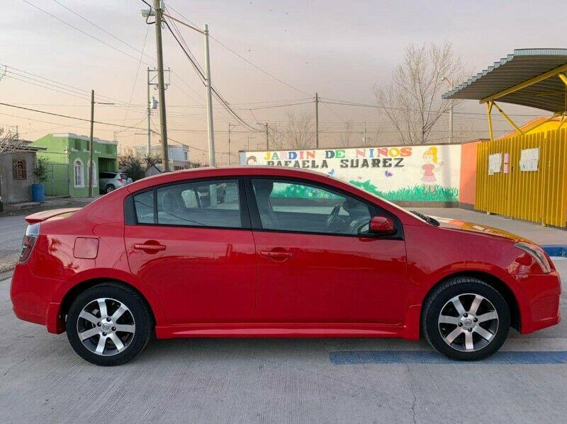 Nissan Sentra • 2012 • 938,000 km 4