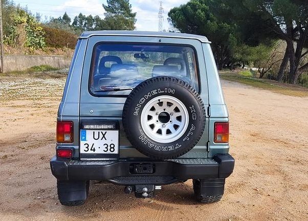 Mitsubishi Pajero • 1998 • 120,000 km 2