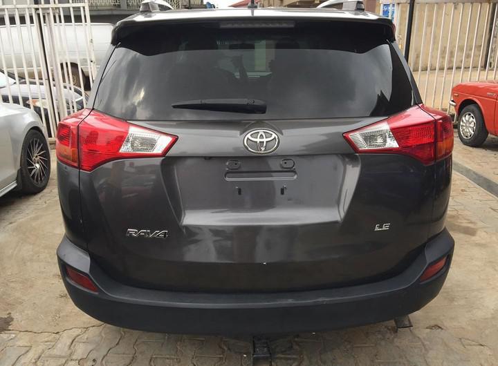 Toyota RAV4 • 2014 • 17,000 km 9