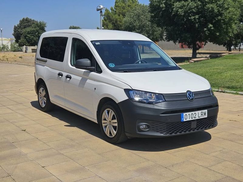 Volkswagen Caddy Van • 2021 • 67,000 km 1