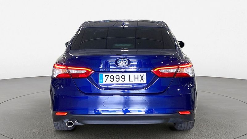 Toyota Camry • 2020 • 55,000 km 10