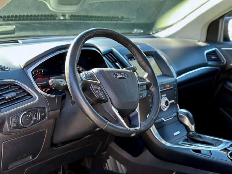 Ford Edge • 2018 • 81,670 km 10