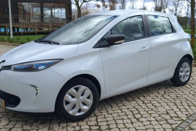 Renault Zoé • 2019 • 122,000 km 4