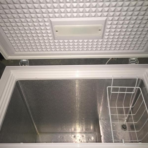 Ford 350 • 1981 • 1 km 3