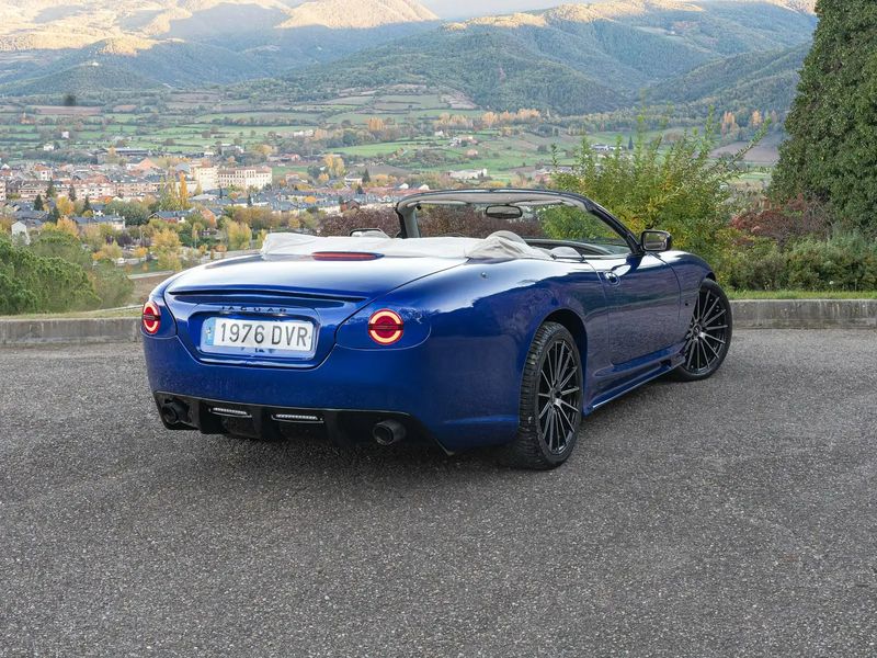 Jaguar XK • 1999 • 130,000 km 5