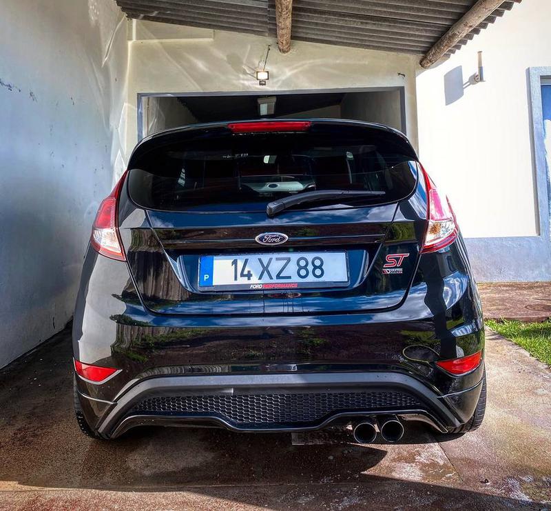 Ford Fiesta • 2014 • 89,999 km 2