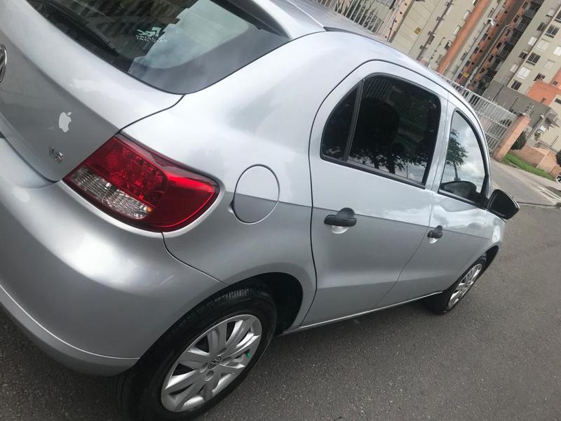 Volkswagen Gol • 2012 • 75,000 km 2