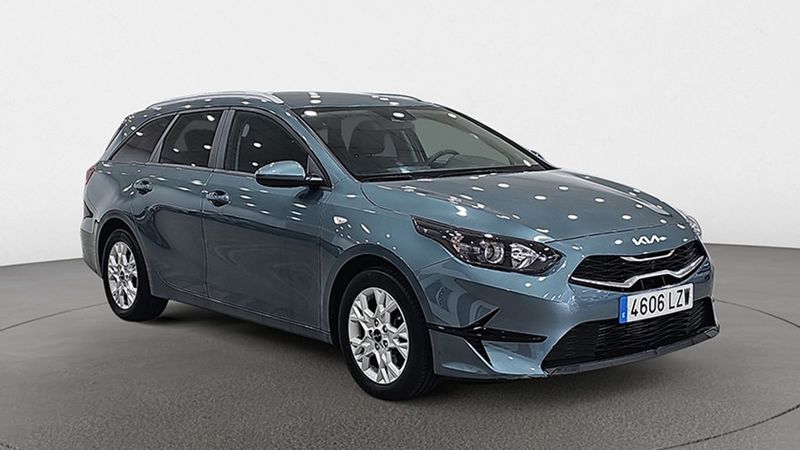 Kia Cee`d • 2022 • 29,412 km 17