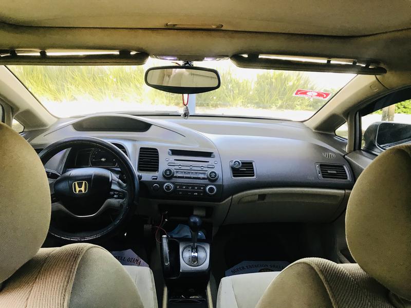 Honda Civic • 2006 • 0 km 8