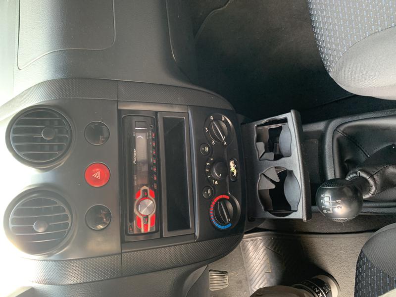 Chevrolet Aveo • 2012 • 71,000 km 9