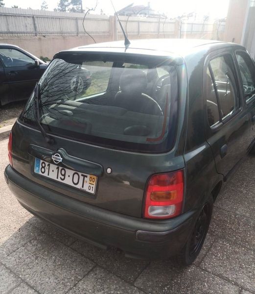 Nissan Micra • 2000 • 200,000 km 5