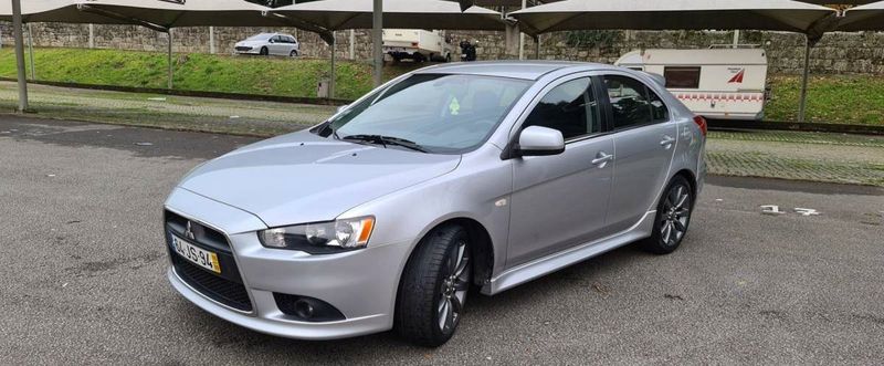 Mitsubishi Lancer • 2010 • 200,000 km 1
