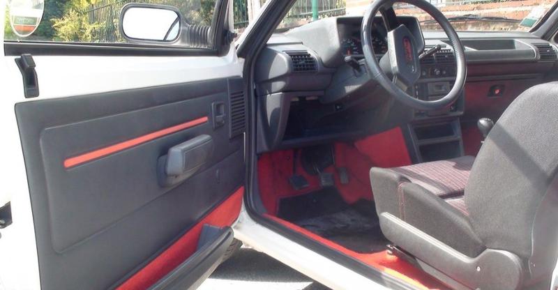 Peugeot 205 • 1998 • 224,000 km 2