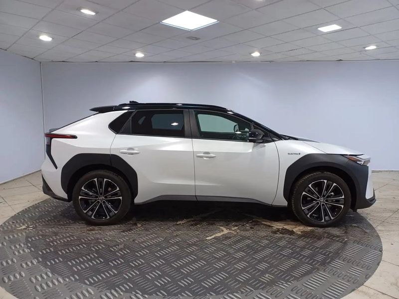 Toyota Belta • 2023 • 4,500 km 3