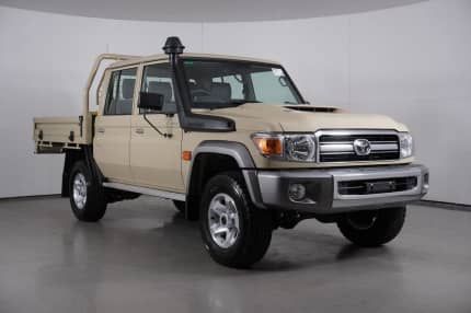 Toyota Land Cruiser • 2022 • 14,200 km 2