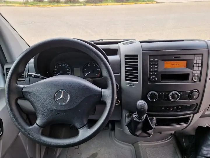 Mercedes-Benz Sprinter • 2017 • 101,000 km 5
