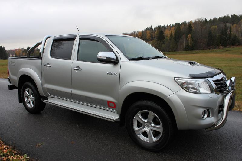 Toyota Hilux • 2008 • 98,400 km 1
