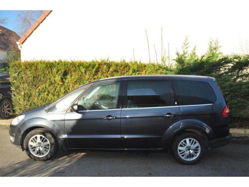 Ford Galaxy • 2006 • 136,000 km 3