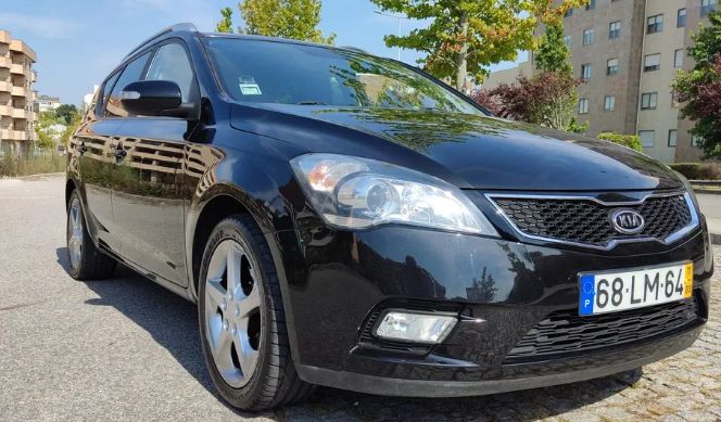 Kia Cee`d SW • 2011 • 110,000 km 1