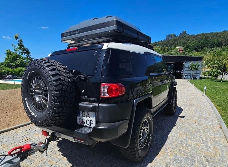 Toyota FJ Cruiser • 2006 • 63,000 km 4