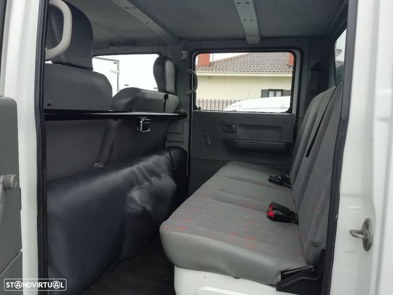 Mitsubishi Fuso canter • 2001 • 124,000 km 6