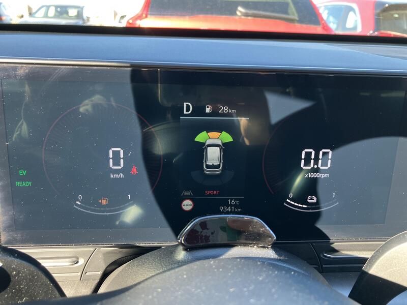 Hyundai Kona • 2023 • 9,281 km 16