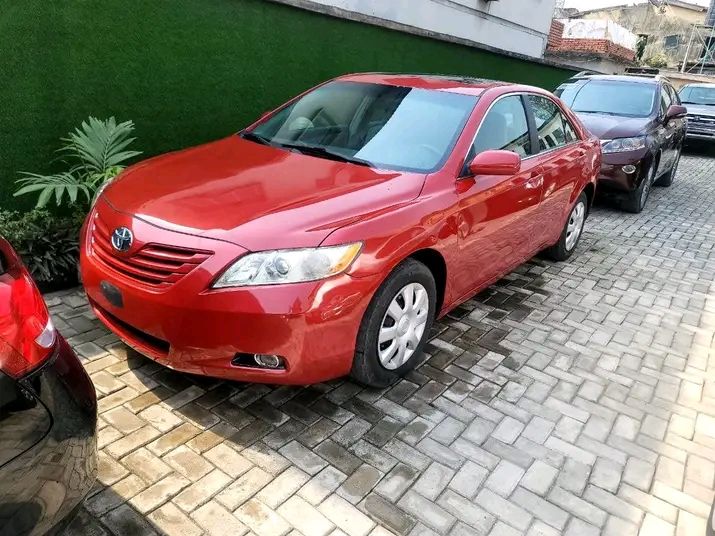 Toyota Camry • 2016 • 50,000 km 1