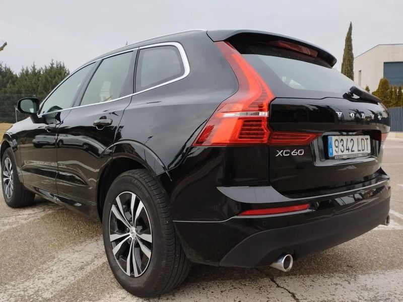 Volvo XC60 • 2020 • 171,000 km 4