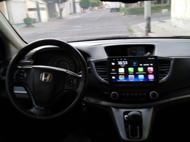 Honda CR-V • 2012 • 7,000 km 4