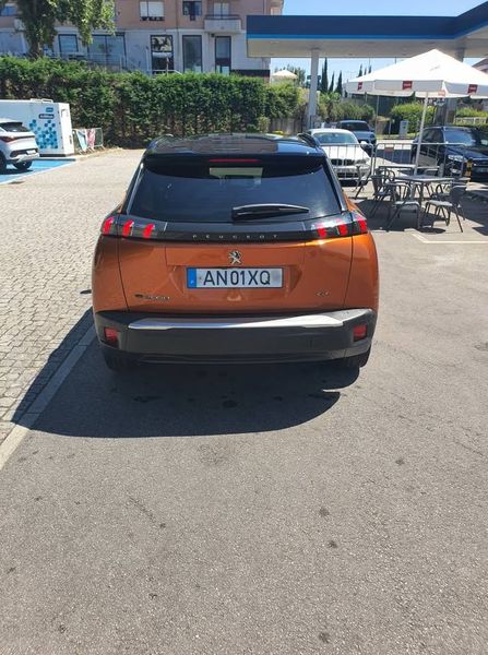 Peugeot 2008 • 2021 • 150,000 km 3