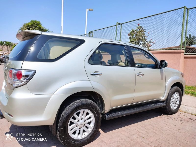 Toyota Fortuner • 2016 • 150,000 km 2