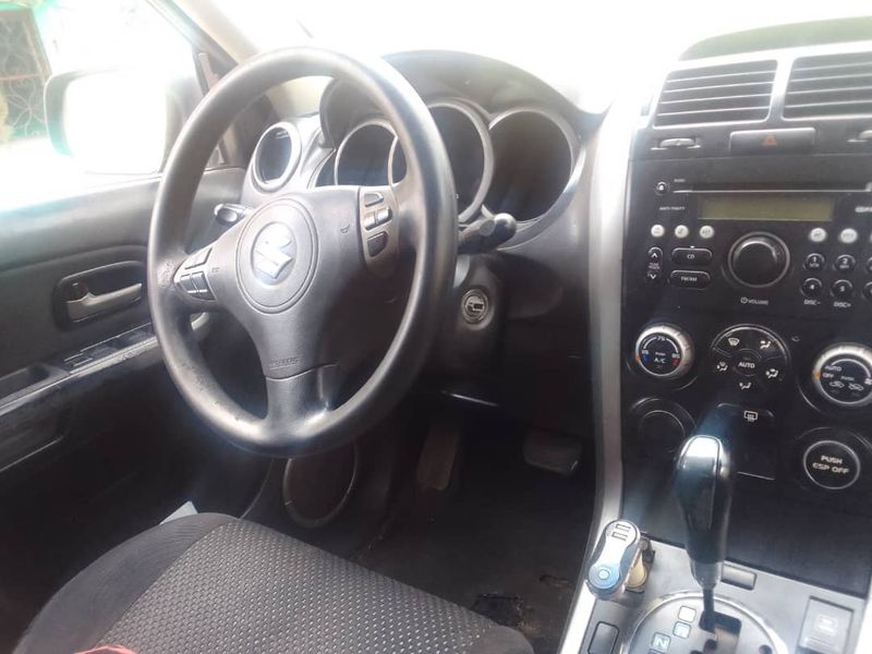 Toyota Carina • 2010 • 123,000 km 3