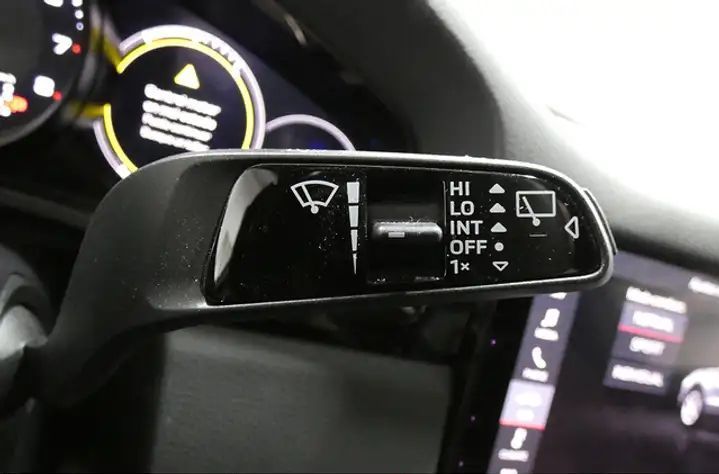 Porsche Cayenne • 2018 • 65,000 km 7